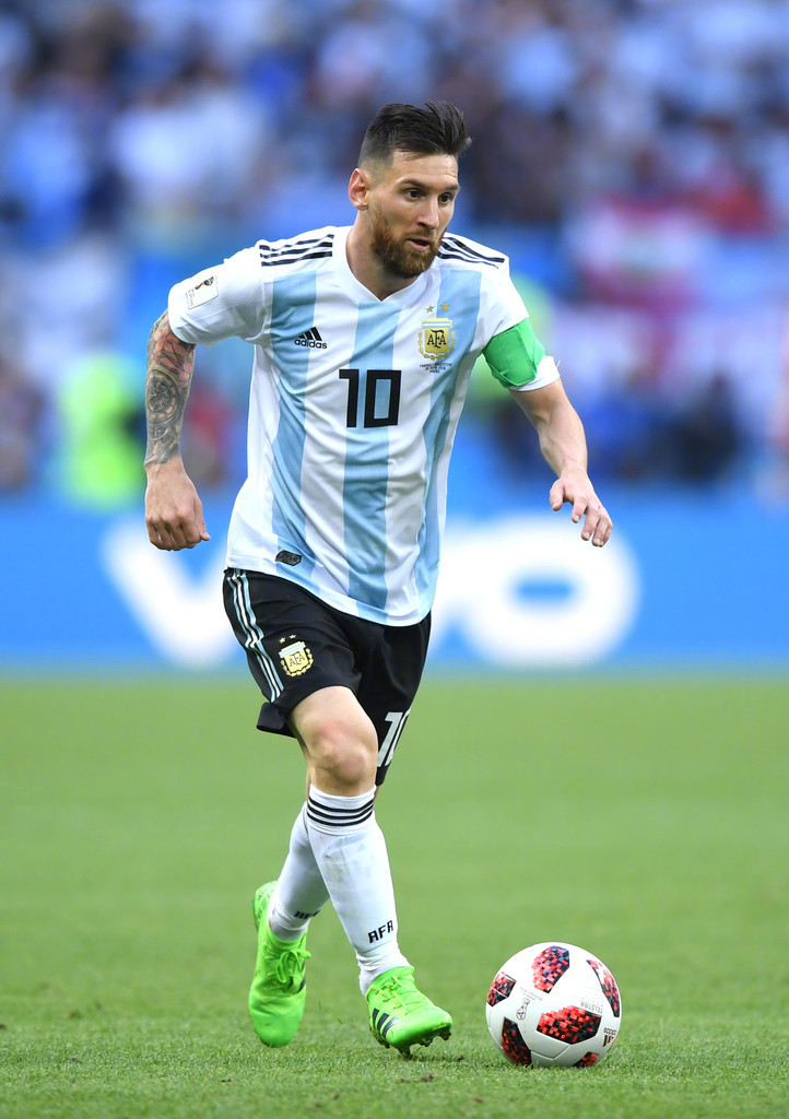 在关键比赛 在关键比赛