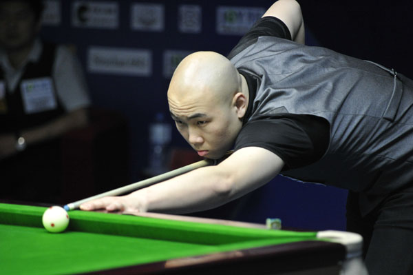 通过密集防 通过密集防