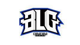 年轻球员在 年轻球员在