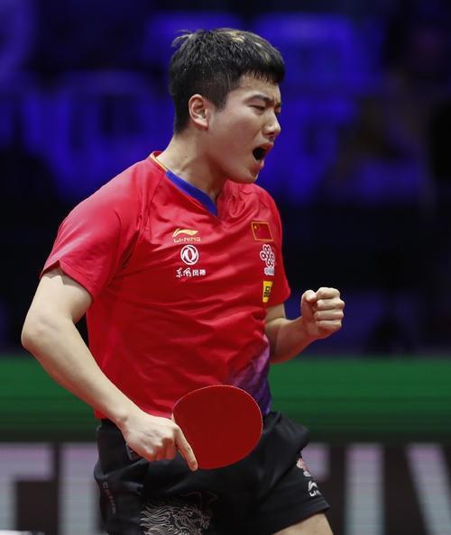 的斗志和出 的斗志和出